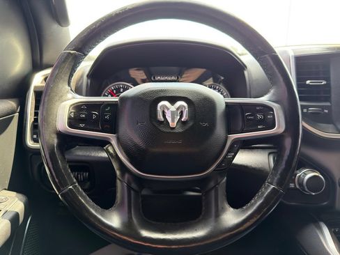Used 2019 RAM 1500 Big Horn AWD/4WD image 16