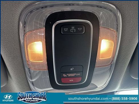 Certified 2023 Hyundai Elantra SEL w/ Convenience Package FWD image 34
