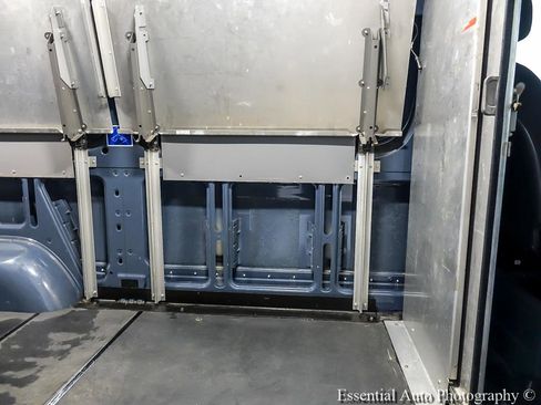 Used 2019 Mercedes-Benz Sprinter 144 image 21