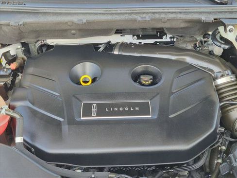 Used 2019 Lincoln MKC Reserve AWD/4WD image 23