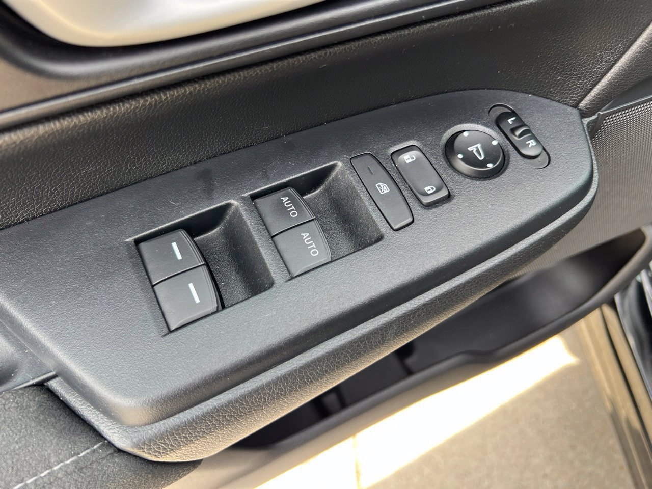 Used 2021 Honda CR-V Special Edition image 12