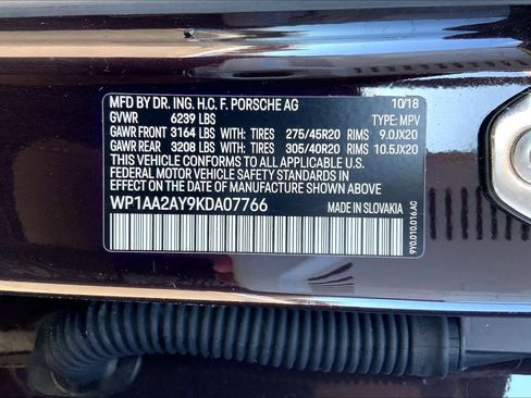 Used 2019 Porsche Cayenne image 36