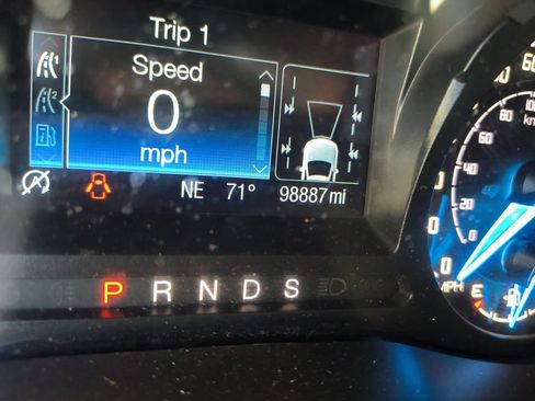 Used 2019 Ford Ranger XLT w/ Equipment Group 302A Luxury AWD/4WD image 16