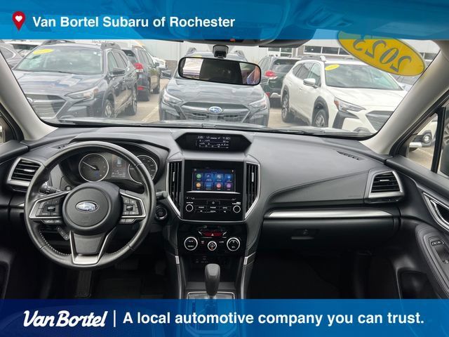 Used 2023 Subaru Forester Premium AWD/4WD image 12