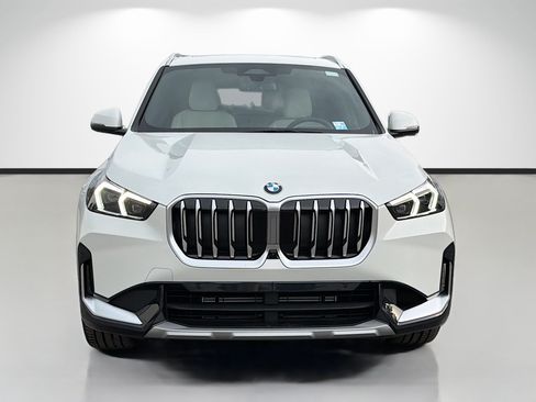 New 2026 BMW X1 xDrive28i w/ Technology Package AWD/4WD image 8