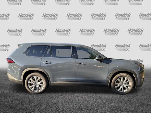 Used 2026 Toyota Grand Highlander FWD image 10