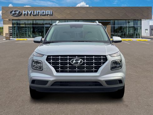 New 2026 Hyundai Venue SEL FWD image 12