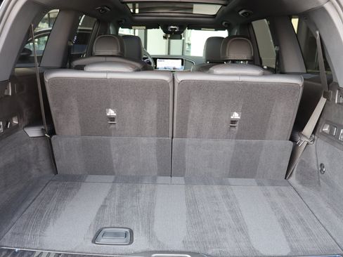 Certified 2024 Mercedes-Benz GLS 450 4MATIC image 24