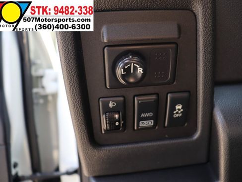 Used 2013 Nissan Rogue SL AWD/4WD image 21