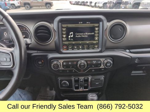 Used 2022 Jeep Wrangler Unlimited Sport AWD/4WD image 21