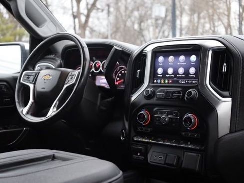 Used 2021 Chevrolet Silverado 1500 LTZ w/ Z71 Off-Road Package image 36