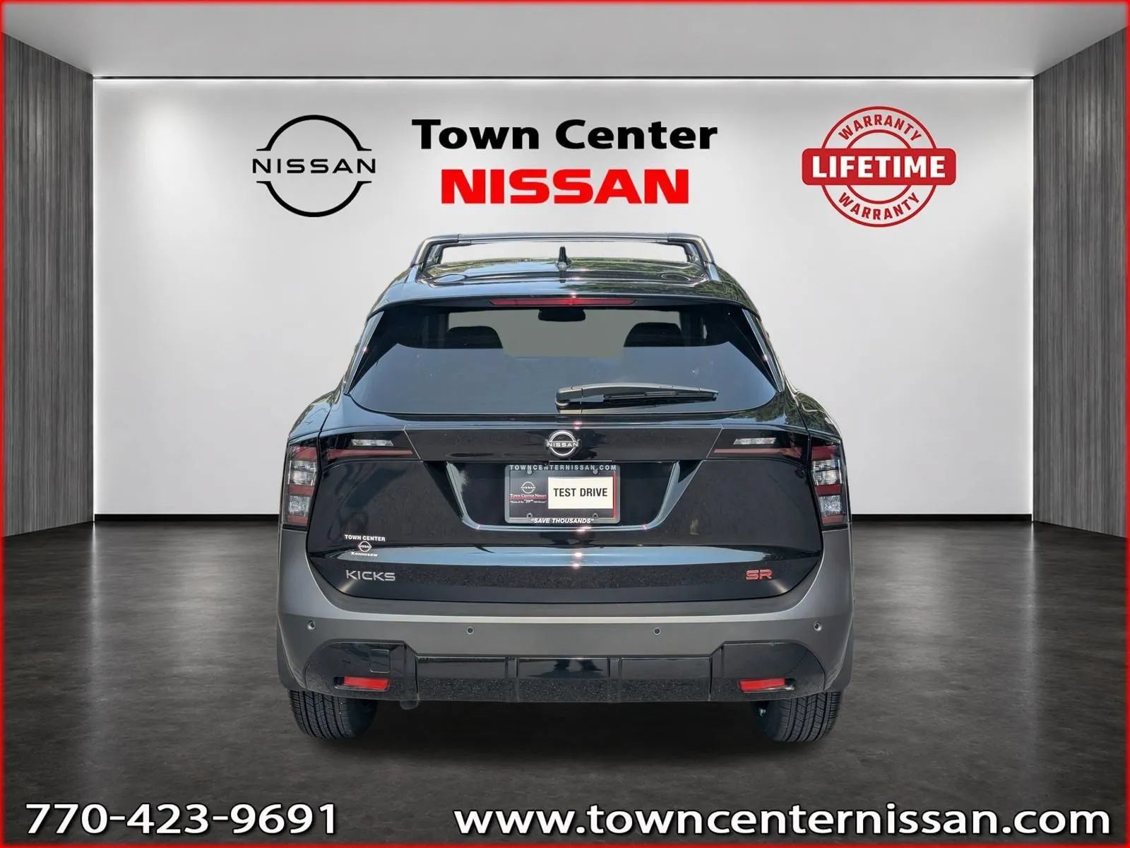 Certified 2026 Nissan Kicks SR FWD image 6