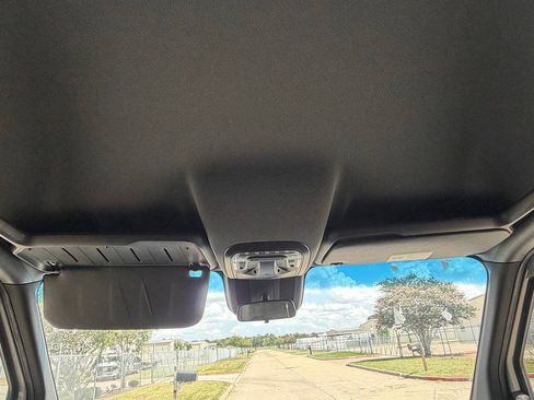 Used 2024 Mercedes-Benz Sprinter 2500 image 22