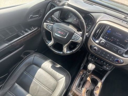 Used 2022 GMC Canyon Denali AWD/4WD image 35