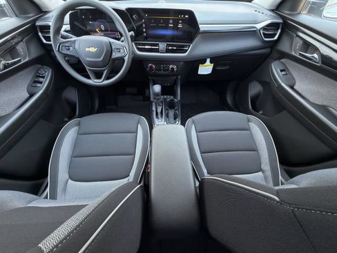 New 2026 Chevrolet TrailBlazer LS w/ LS Convenience Package FWD image 8