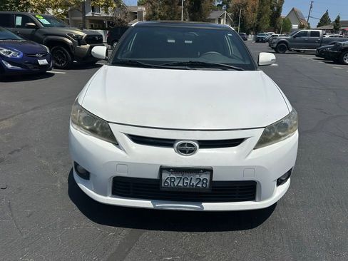 Used 2011 Scion tC FWD image 6