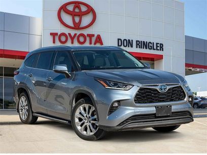 Used 2021 Toyota Highlander Limited