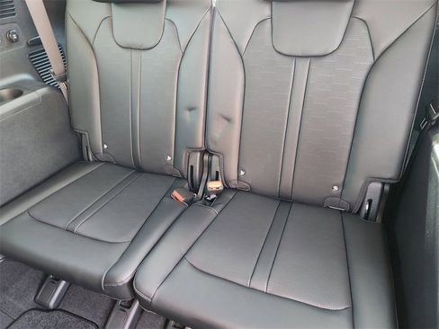 New 2026 Kia Sorento S w/ S Panoramic Sunroof Package FWD image 23
