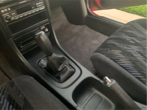 Used 1998 Acura Integra LS image 13