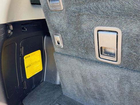 Used 2014 Toyota 4Runner Limited image 27