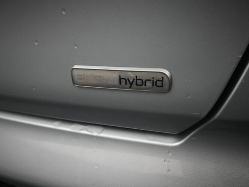 Used 2019 Kia Niro LX FWD image 39