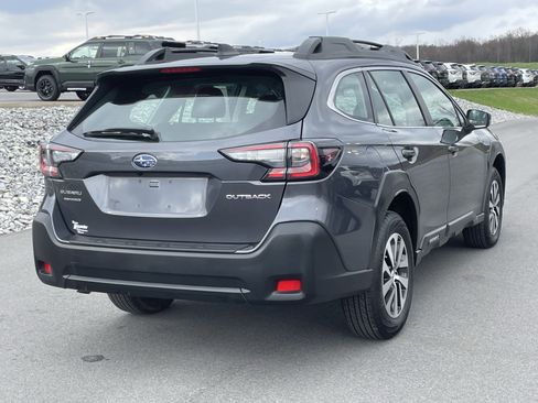 Used 2025 Subaru Outback image 4