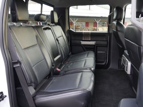 Used 2017 Ford F250 Lariat image 28