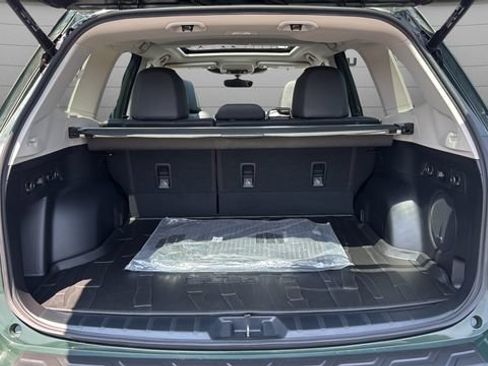 Used 2023 Subaru Forester Touring AWD/4WD image 27