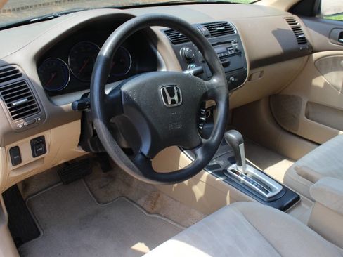 Used 2004 Honda Civic LX image 2