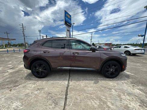 Used 2025 Buick Envision Sport Touring image 8