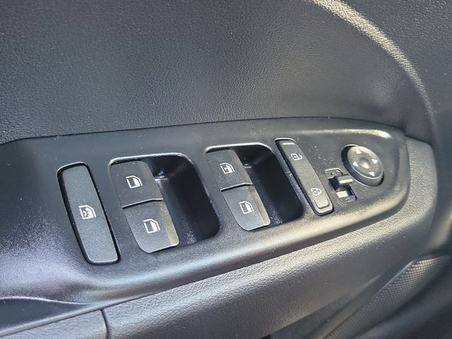 Certified 2026 Hyundai Venue SE FWD image 16