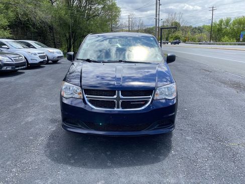 Used 2016 Dodge Grand Caravan SE w/ Quick Order Package 29E SE FWD image 7