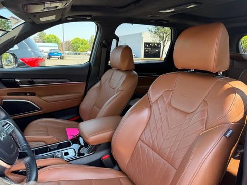 Used 2023 Kia Telluride SX Prestige X-Pro AWD/4WD image 16