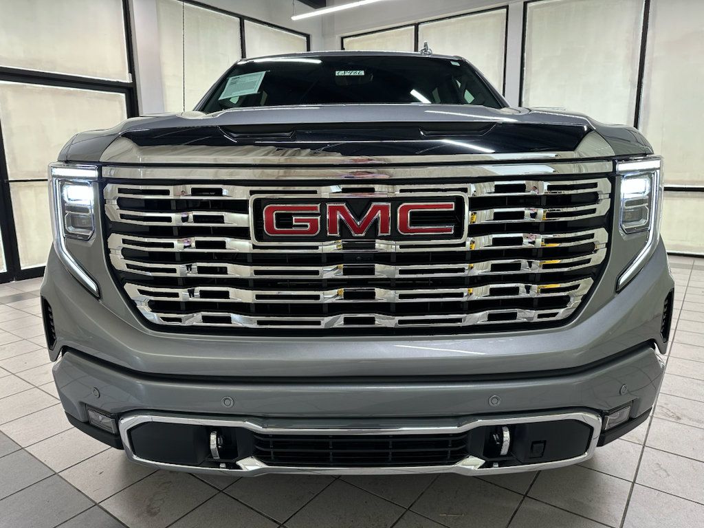 Used 2026 GMC Sierra 1500 Denali w/ Denali Reserve Package AWD/4WD image 10