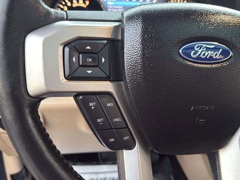 Used 2017 Ford F150 Lariat w/ Equipment Group 502A Luxury image 19