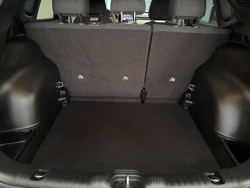 Used 2025 Jeep Compass Sport image 19