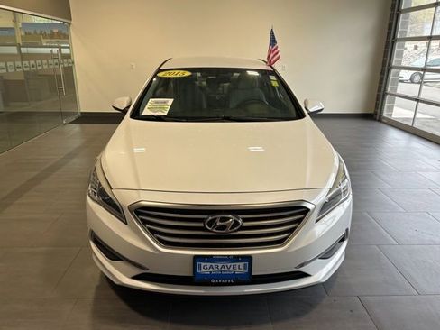 Used 2015 Hyundai Sonata SE FWD image 30