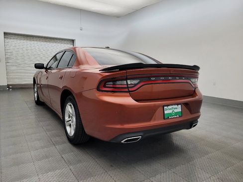 Used 2021 Dodge Charger SXT image 5