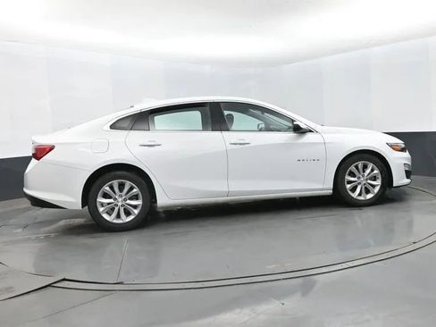 Used 2024 Chevrolet Malibu LT FWD image 4