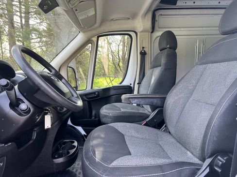 Used 2017 RAM ProMaster 1500 image 16