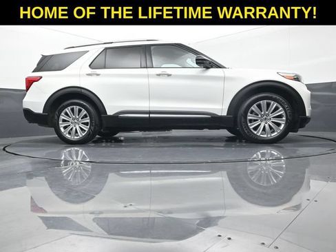 Used 2021 Ford Explorer Limited w/ Equipment Group 301A AWD/4WD image 63