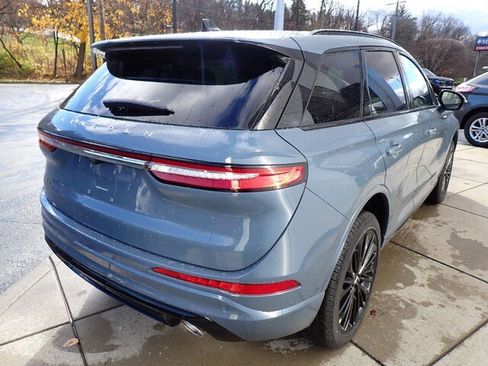 New 2026 Lincoln Corsair Premiere image 6