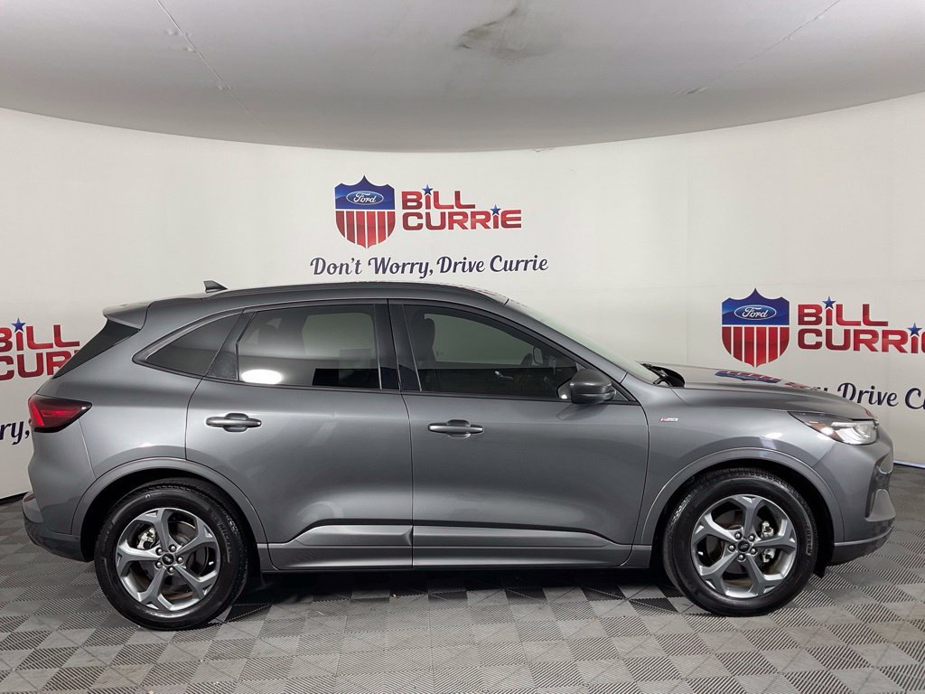 Used 2023 Ford Escape ST-Line w/ Equipment Group 301A FWD image 2