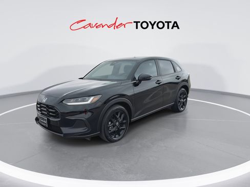 Used 2025 Honda HR-V Sport image 4