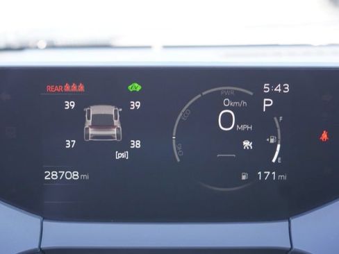 Used 2026 Toyota Prius XLE FWD image 19