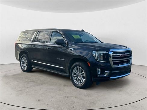 Used 2024 GMC Yukon XL SLT image 7