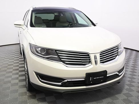 Used 2018 Lincoln MKX Reserve w/ Lincoln MKX Climate Package AWD/4WD image 9