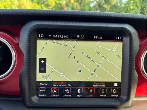 Used 2023 Jeep Wrangler Unlimited Rubicon w/ Cold Weather Group AWD/4WD image 26