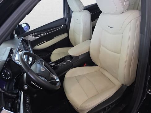Certified 2023 Cadillac XT6 Sport w/ LPO, ONYX Package AWD/4WD image 17