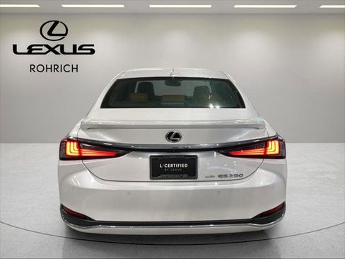 Certified 2021 Lexus ES 250 w/ Premium Package image 6